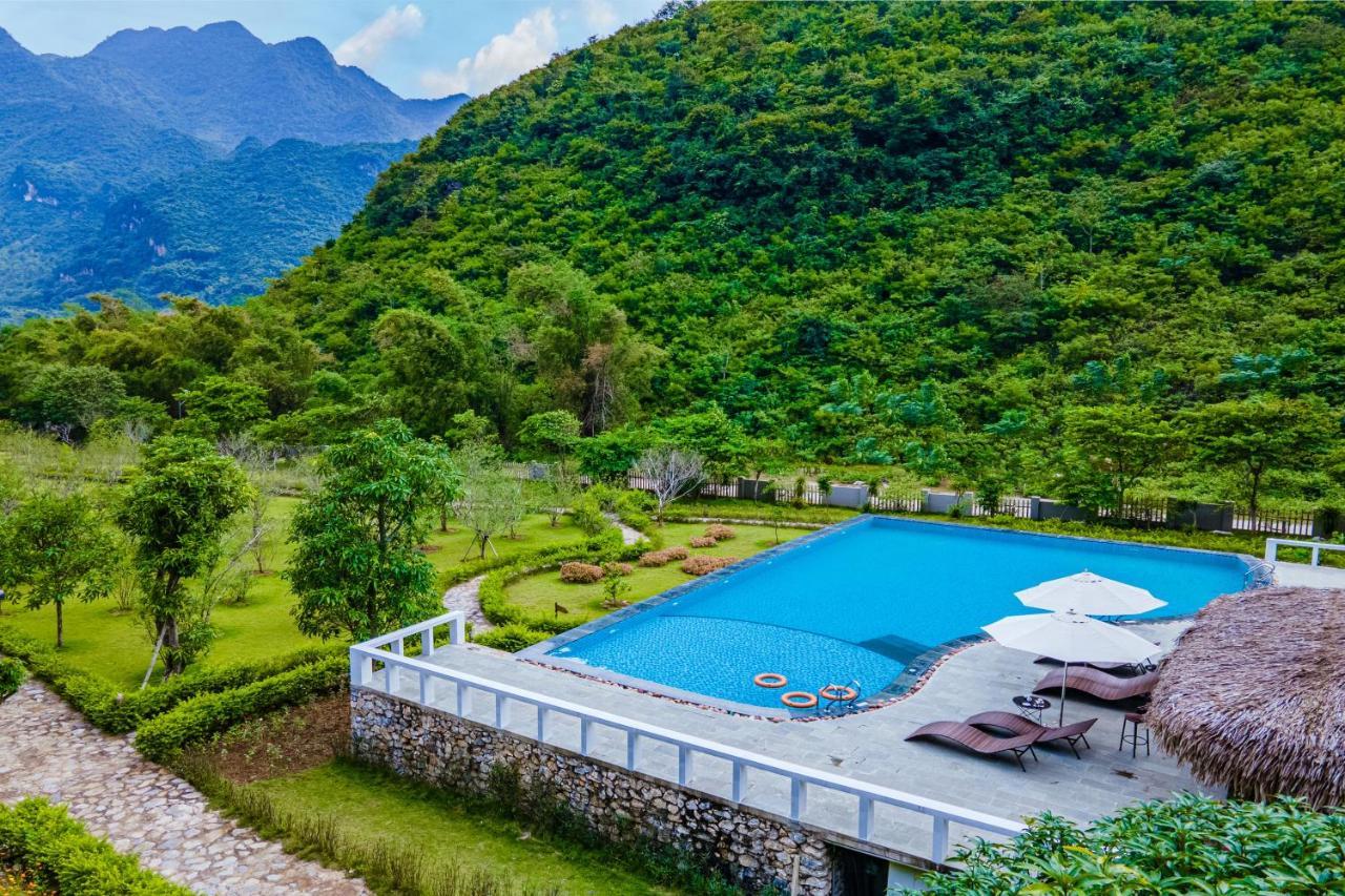 Mai Chau Mountain View Resort Exterior photo