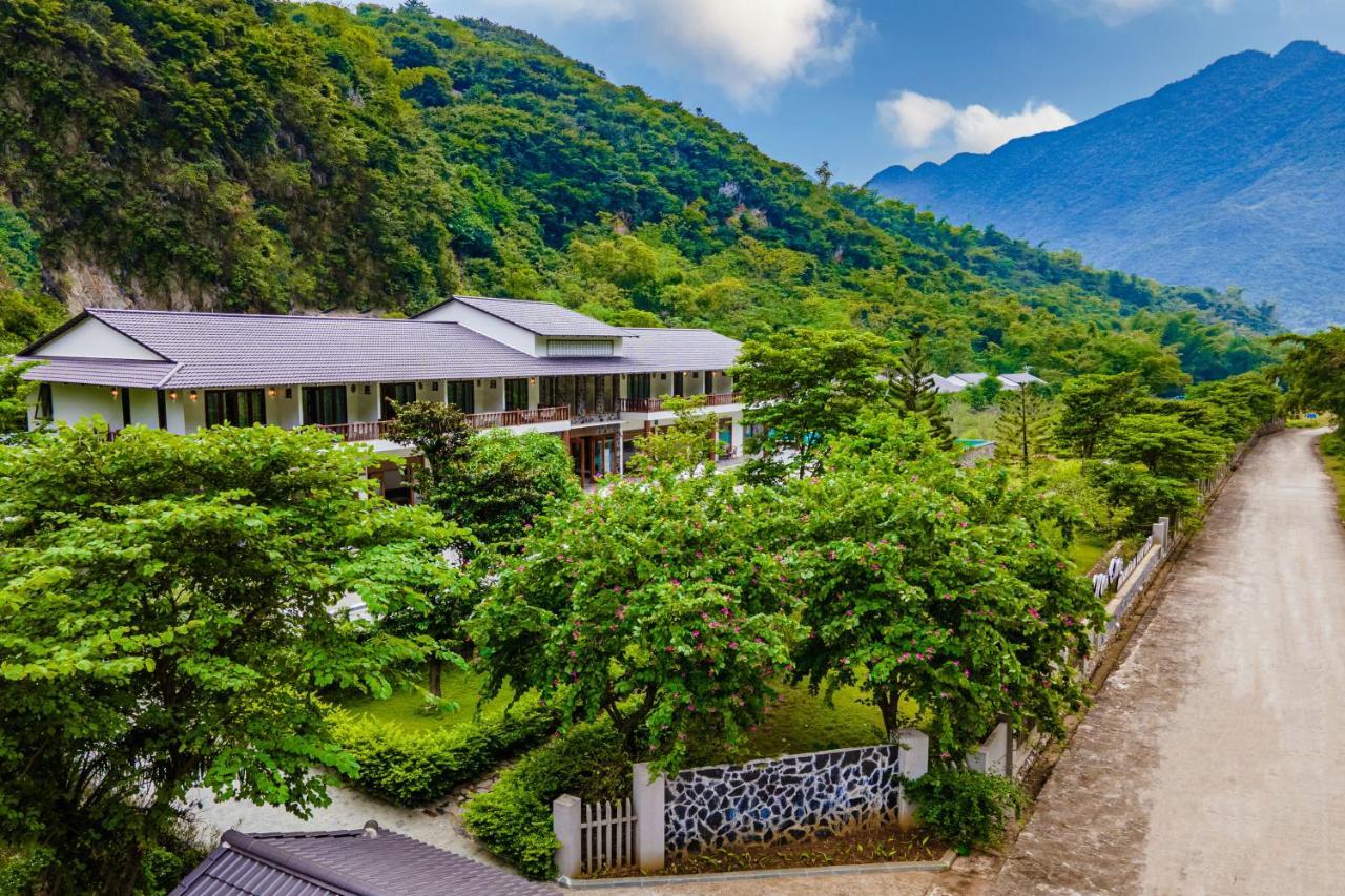 Mai Chau Mountain View Resort Exterior photo